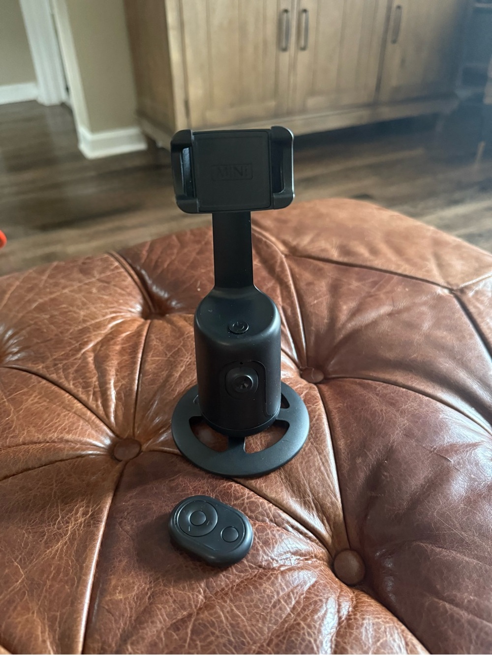 Black Auto Face Tracking Phone Mount with Remote